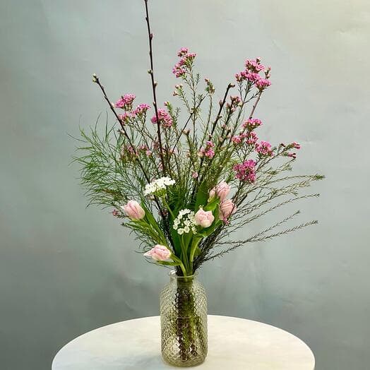 Интерьерная композиция с вазой от Chalet Green